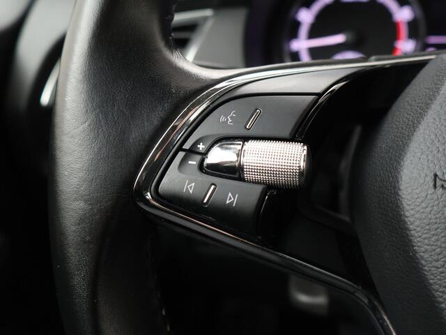Skoda FABIA 1.0 TSI Ambition | 95 PK | Climate control | Cruise control | Apple Carplay/Android Auto |