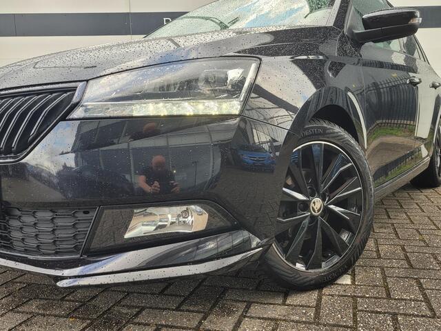 Skoda FABIA 1.0 TSI Monte Carlo | 95 Pk | Carplay | Parkeerhulp | 16" Velgen