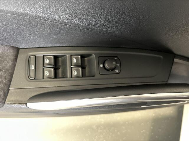 Skoda FABIA 1.0 Tsi 95pk Business Edition · Cruise Control · Apple/Android Car Play · Keyless · P-Sensoren · Climatronic · 15'' Inch · Garantie t/m 11-04-2027 of 100.000km