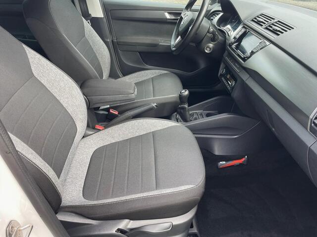 Skoda FABIA Combi 1.0 TSI Business Edition, Apple Carplay/Android, Aut. airco, Keyless, Sunset