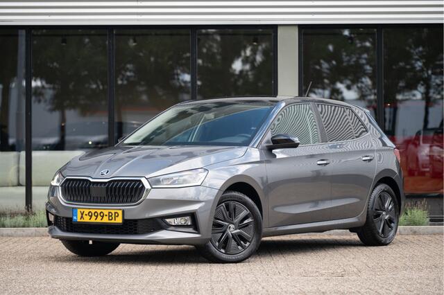 Skoda FABIA 1.0 TSI Business Edition | Navi by App | Color Concept | Keyless | Full-LED | PDC | Keyless