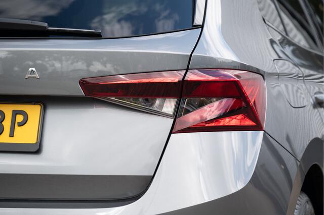 Skoda FABIA 1.0 TSI Business Edition | Navi by App | Color Concept | Keyless | Full-LED | PDC | Keyless
