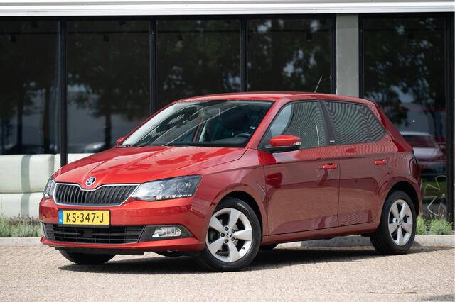 Skoda FABIA 1.0 JOY | Airco | Cruise | Trekhaak | Licht-regensensor | 15 inch lmv