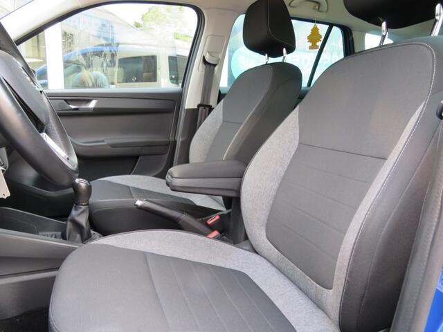 Skoda FABIA 1.0 TSI BUS. EDITION / Trekhaak / Carplay / Cruise / Sportvelgen / BOVAG garantie