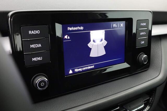 Skoda FABIA 1.0 MPI 80 pk Ambition | Parkeersensoren achter | Carplay | Cruise Control
