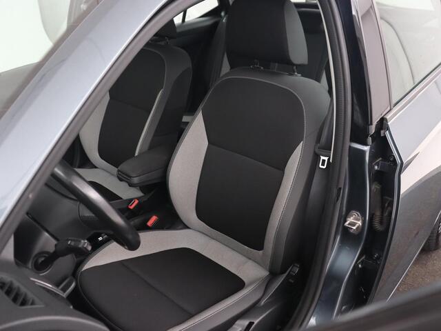 Skoda FABIA 1.0 TSI Ambition | 1e eigenaar | Navigatie | Parkeerhulp | Cruise control | Airco | Bluetooth | LED