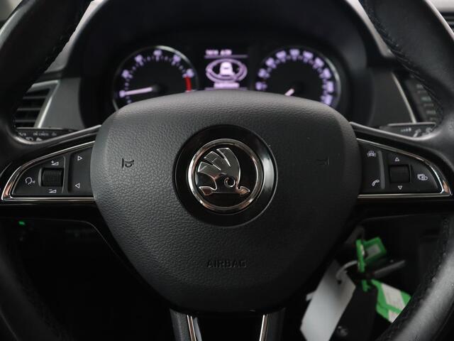 Skoda FABIA 1.0 TSI Ambition | 1e eigenaar | Navigatie | Parkeerhulp | Cruise control | Airco | Bluetooth | LED