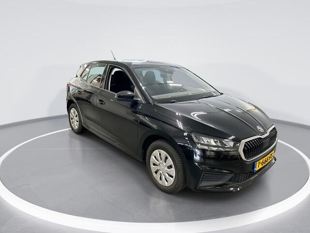 Skoda FABIA 1.0 Tsi 95pk Ambition · Apple/Android Car Play · P-Sensoren · Climatronic · ACC · DAB · 15'' Inch · Garantie t/m 29-06-2027 of 100.000km