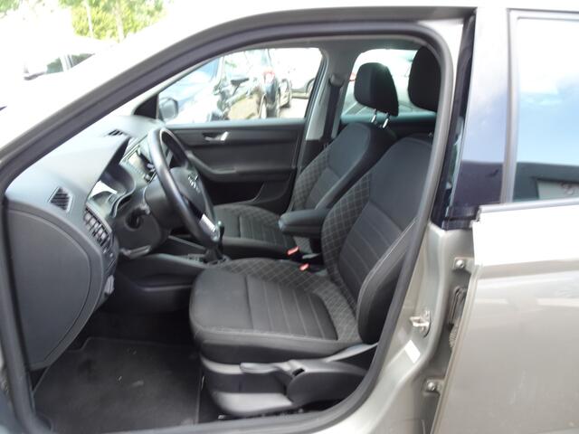 Skoda FABIA Combi 1.2 TSI Style Business