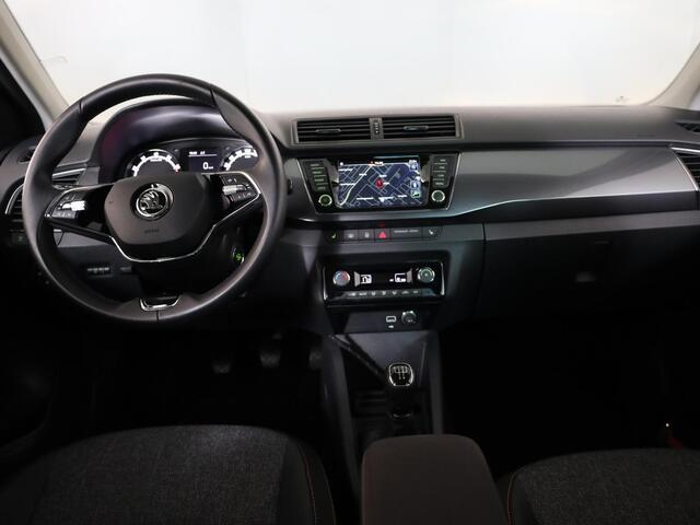 Skoda FABIA Combi 1.0 TSI Business Edition 95 pk | Navigatie | Parkeersensoren | Achteruitrijcamera | Autom. airco | Stoelverwarming |
