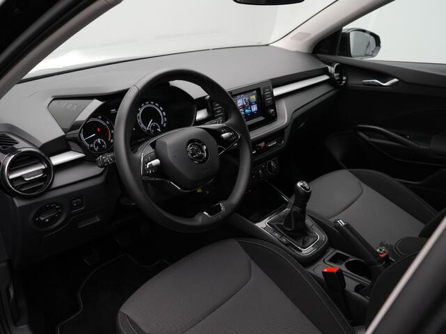 Skoda FABIA 1.0 MPI 80 pk Ambition | Carplay | Parkeersensoren achter | Cruise Control | Garantie t/m 2028