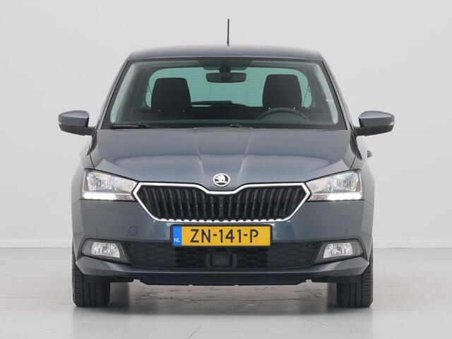 Skoda FABIA 1.0 TSI 95pk Style Clima Navigatie Parkeersensoren Privacyglas 323