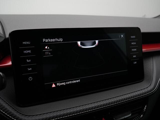 Skoda FABIA 1.0 TSI 95 pk Monte Carlo | Navigatie | Parkeersensoren achter | Climatronic | Carplay