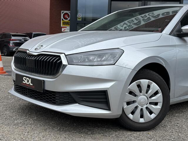 Skoda FABIA 1.0 MPI Ambition // CLIMA // CRUISE CONTROL // APPLE-ANDROID AUTO // PDC //