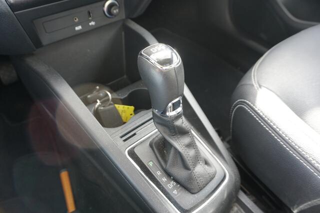 Skoda FABIA Combi 1.2 TSI Style DSG | PANO | LEDER | TREKHAAK | STOELVERW. | NAVI | ECC |