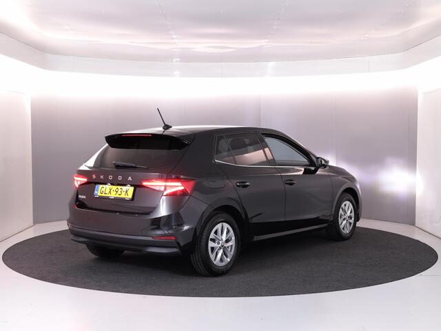 Skoda FABIA 1.0 TSI Business Edition 95 pk | Verlengde garantie | Navigatie via App | Parkeersensoren | Achteruitrijcamera | Stoelverwarming |