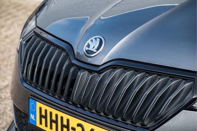 Skoda FABIA Combi 1.0 TSI DSG Ambition Black Edition | 16 inch | LED koplampen | Navi by App | PDC | Stoelverw.