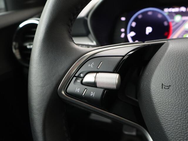 Skoda FABIA 1.0 TSI Business Edition | 115 PK | Automaat | Multifunctioneel stuurwiel | Cruisecontrol | Achteruitrij camera |