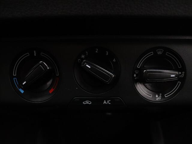 Skoda FABIA Combi 100pk TSI Business Edition Airco | Cruise | Carplay | Navi | Parkeersens. achter