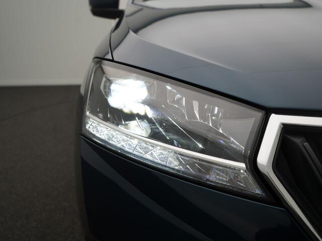 Skoda FABIA Combi 1.0 TSI Business Edition - RIJKLAARPRIJS - All Seasonbanden - Automaat - Achteruitrijcamera - Apple Carplay - Android Auto