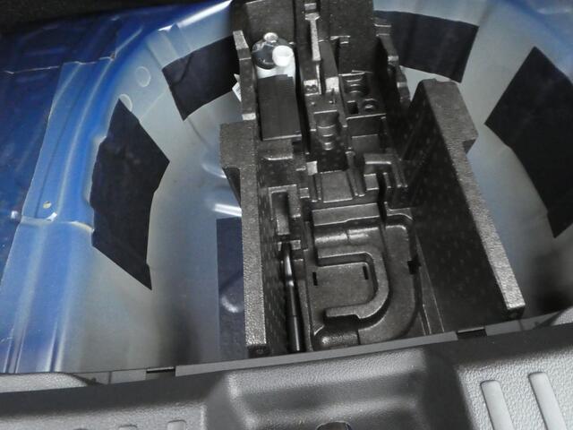 Skoda FABIA 1.0i Tour 5 Deurs, 48kW 65PK, 17"LM, Android/Carplay, PDC achter