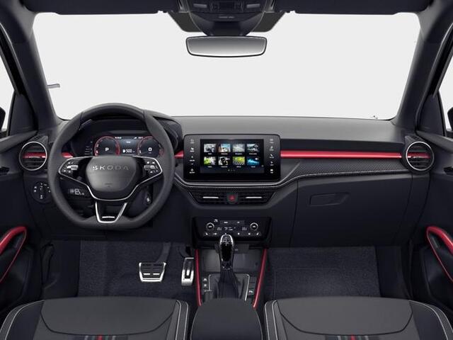 Skoda FABIA Monte Carlo 1.0 TSI 115 pk 7 versn. DSG | Navigatie pakket | Travel assist | Licht en Zicht plus | Verwarmbare voorstoelen | 18 inch lichtmetalen velgen