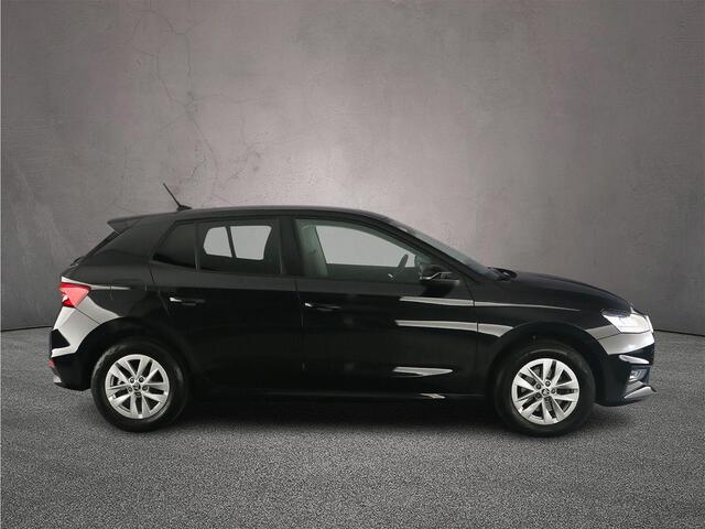Skoda FABIA Selection 1.0 TSI 115pk DSG Automaat Cruise control, Stuurwiel verwarmd, Parkeersensor achter, App connect, LED koplampen, Stoelverwarming, Airco, Bluetooth