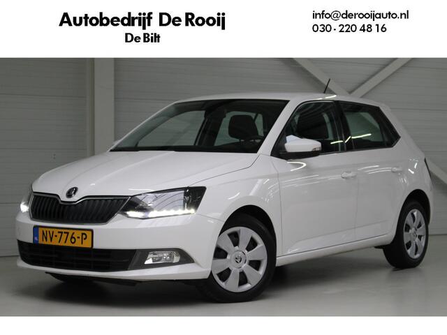 Skoda FABIA 1.0 Ambition Navigatie | Cruise Control | Airco | Leder stuurwiel
