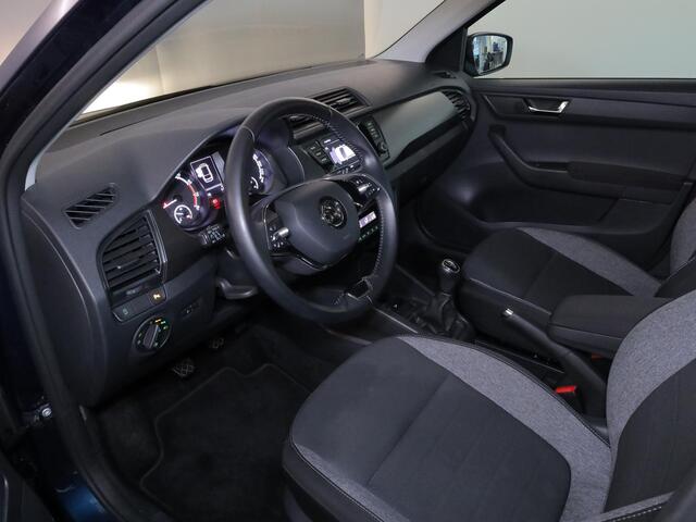 Skoda FABIA Combi 1.0 TSI Business Edition 95 pk | Navigatie via App | Parkeersensoren | Autom. airco | Cruise control | Stoelverwarming |