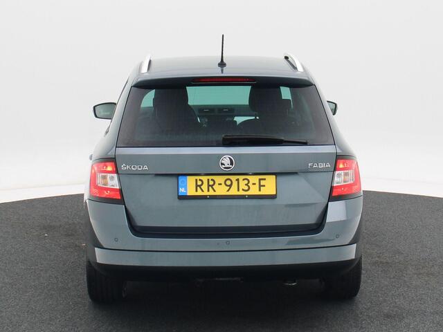 Skoda FABIA Combi 1.0 MPi Drive | Trekhaak Afneembaar | Navigatiesysteem | LED | Cruise Control | ECC | 16 Inch | 60.630 Km