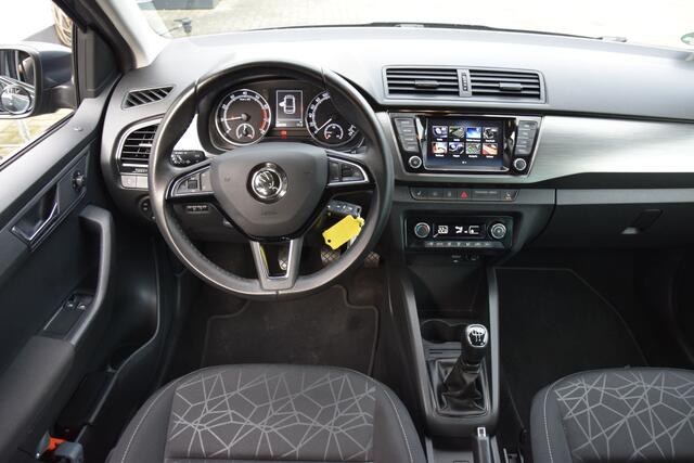 Skoda FABIA Combi 1.0 TSI Clever | Org. NL | BOVAG Garantie | Apple Carplay/Android Auto | Cruise&Climate Control | 15'' Velgen Met All Season Banden | Stoelverwarming | PDC Achter |