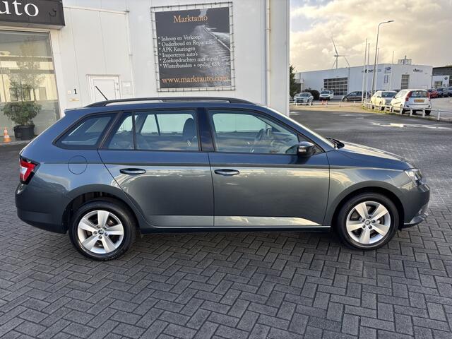 Skoda FABIA Combi 1.0 TSI Ambition Cruise Trekhaak Bluetooth Parkeersensoren !!