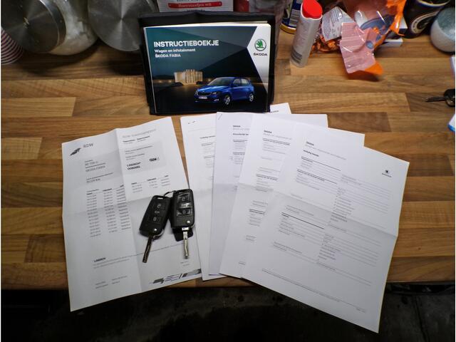 Skoda FABIA Combi 1.0 TSI Ambition NL AUTO NAP 1E EIGENAAR......