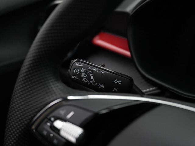 Skoda FABIA 1.0 TSI 95 pk Monte Carlo | Navigatie | Virtual Cockpit | Parkeersensoren achter | Carplay