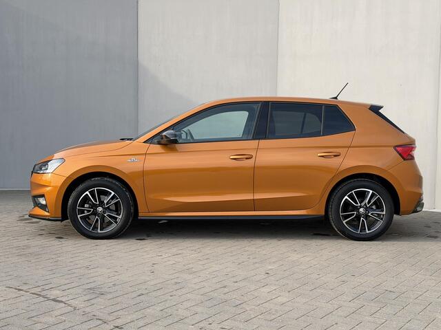 Skoda FABIA 1.0 TSI Monte Carlo / DSG Automaat / Camera / Navigatie via Apple Carplay & Android Auto / Adaptieve Cruise / PDC / Stoelverwarming / Sportstuur / Sport Stoelen / ACC /