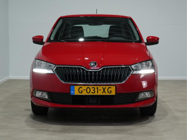 Skoda FABIA 1.0 TSI Ambition Navigatie Stoelverwarming Cruise Carplay Pdc Android 201