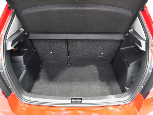 Skoda FABIA 1.0 TSI Ambition Navigatie Stoelverwarming Cruise Carplay Pdc Android 201