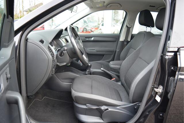 Skoda FABIA Combi 1.0 Ambition ? Cruise ? CarPlay ? Trekhaak ? PDC ? NAP ?