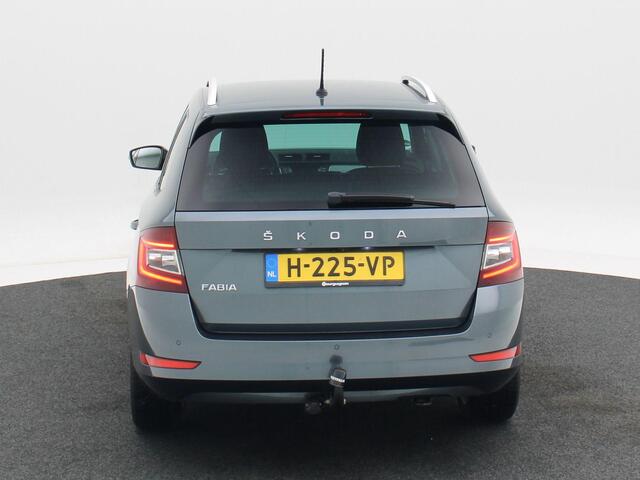 Skoda FABIA Combi 1.0 TSI Style | Cruise Control | Climate Control | Stoelverwarming | Navigatie | Camera | Bluetooth | 16 Inch | 87.627 Km!!