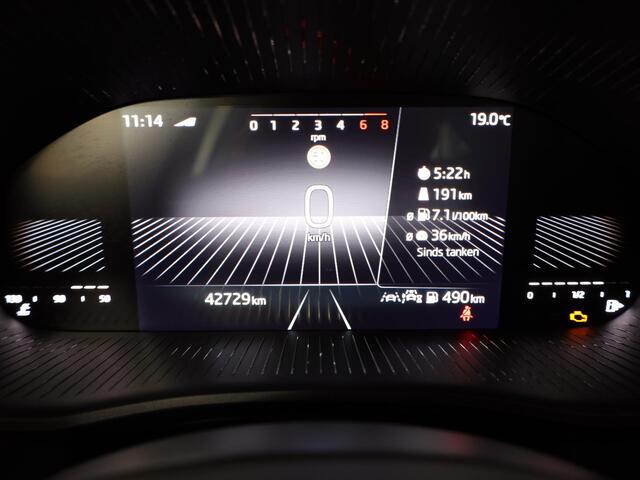 Skoda FABIA 1.0 TSI Business Edition 95 pk | Verlengde garantie | Navigatie via App | Parkeersensoren | Achteruitrijcamera | Stoelverwarming |