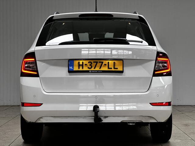 Skoda FABIA Combi 1.0 TSI Ambition /Trekhaak! /Apple + Android /Navi /Climat /Cruise /Elek. pakket /Bluetooth /USB /Multi. LEDER Stuur /PDC /LED Dagrijverl. /Isofix /Armsteun /Dakrails.