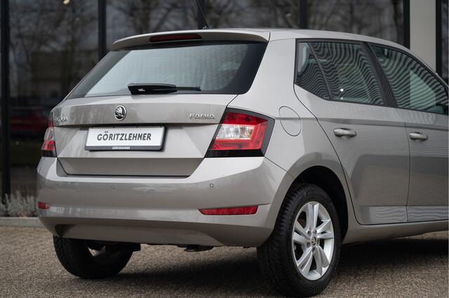 Skoda FABIA 1.0 TSI 110pk DSG Ambition | Navi by App | 4-season | PDC | Lmv