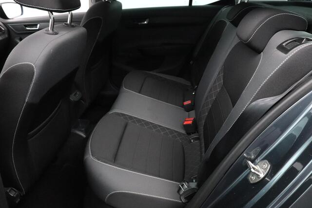 Skoda FABIA 1.0 TSI Ambition | Automaat | Stoelverwarming | Climate Control |