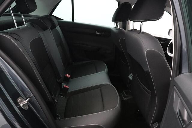 Skoda FABIA 1.0 TSI Ambition | Automaat | Stoelverwarming | Climate Control |