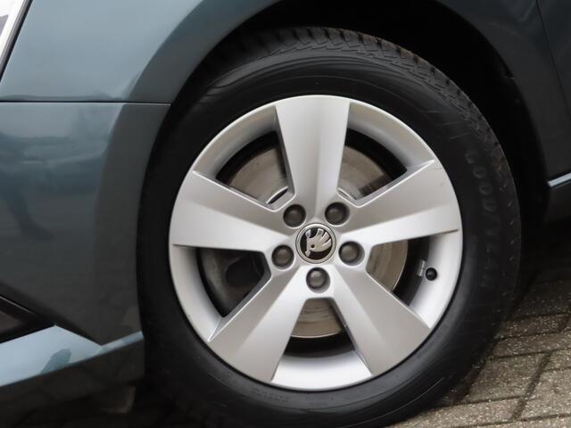 Skoda FABIA Combi 1.0 TSI Style DSG | automatische airco | camera | stoelverwarming