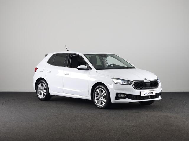 Skoda FABIA 1.0 TSI Business Edition 95pk | Parkeercamera | Verwarmbare voorstoelen | Navigatie via App | Verlengde garantie