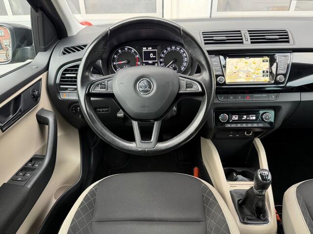 Skoda FABIA 1.2 TSI 90PK Style Business Navi Pdc Clima Keurige auto!