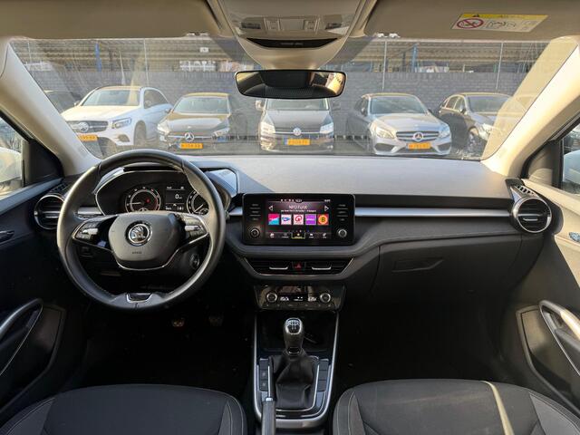 Skoda FABIA 1.0 TSI Color Edition Pano Camera CarPlay
