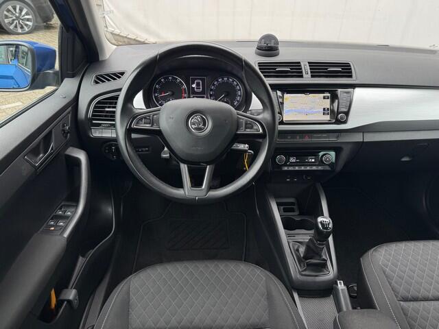 Skoda FABIA Combi 1.2 TSI Drive met Navigatie, Trekhaak, Climate Controle