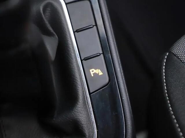 Skoda FABIA 1.0 TSI Business Edition | Bi-Tone | VC | Clima | Carplay | Cruise | Camera | Winterpakket 03-2025 21.647 KM